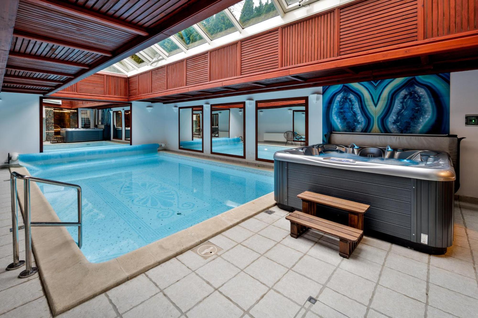Uhu 750 M2 - Willa Budapeszt